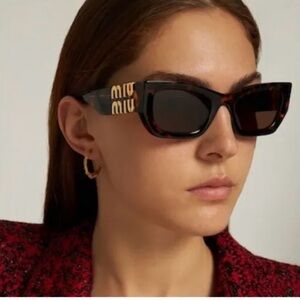 MIU MIU Rectangular sunglasses